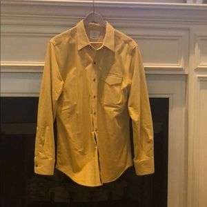 Criquet long sleeve button up. L